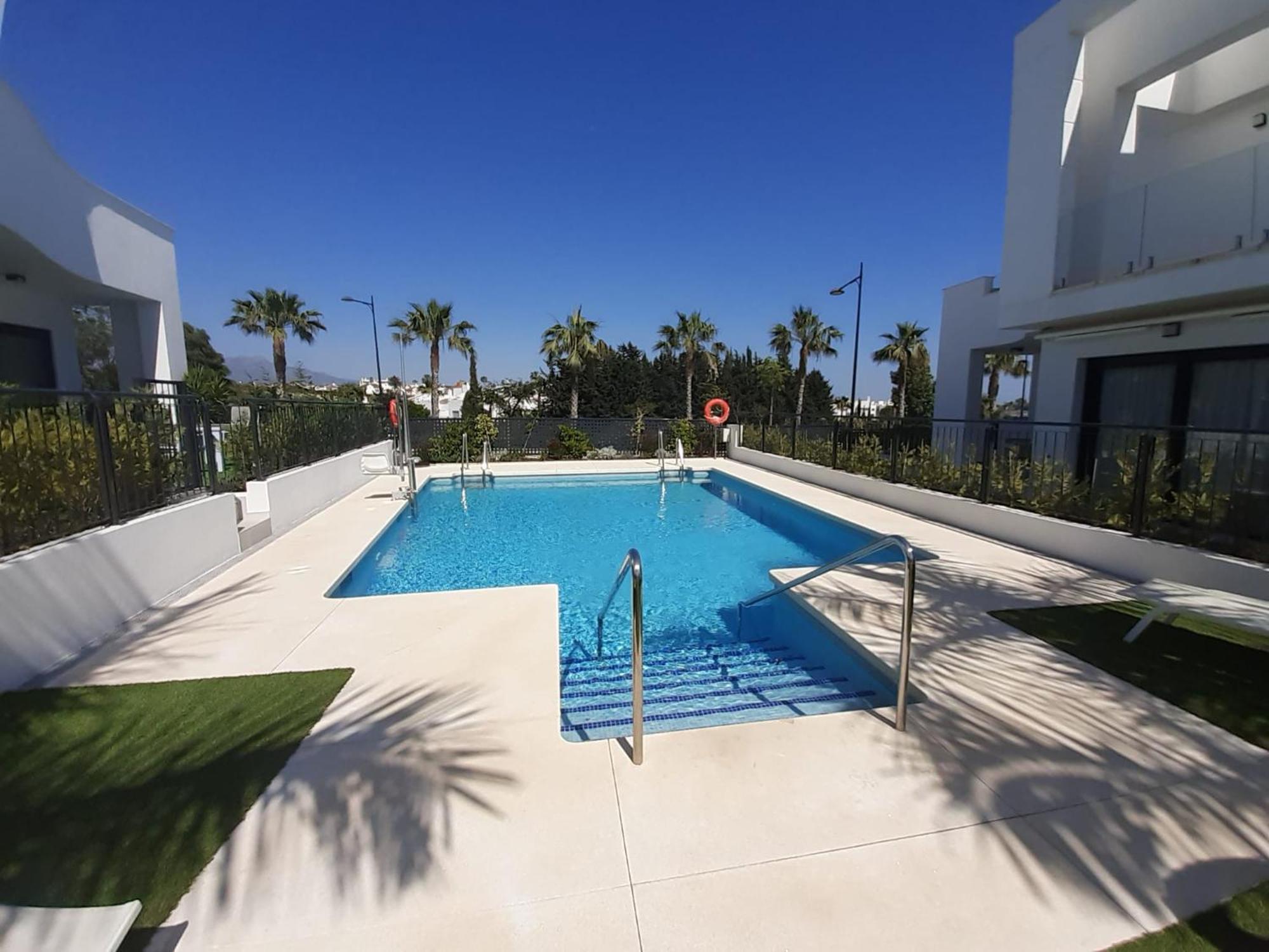 Los Miradores Del Sol By Mar Holidays Estepona Buitenkant foto